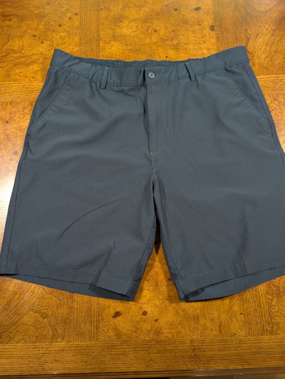 Greg Norman Performance Golf Shorts Men's Size 38 Navy Stretch Lightweight Flat